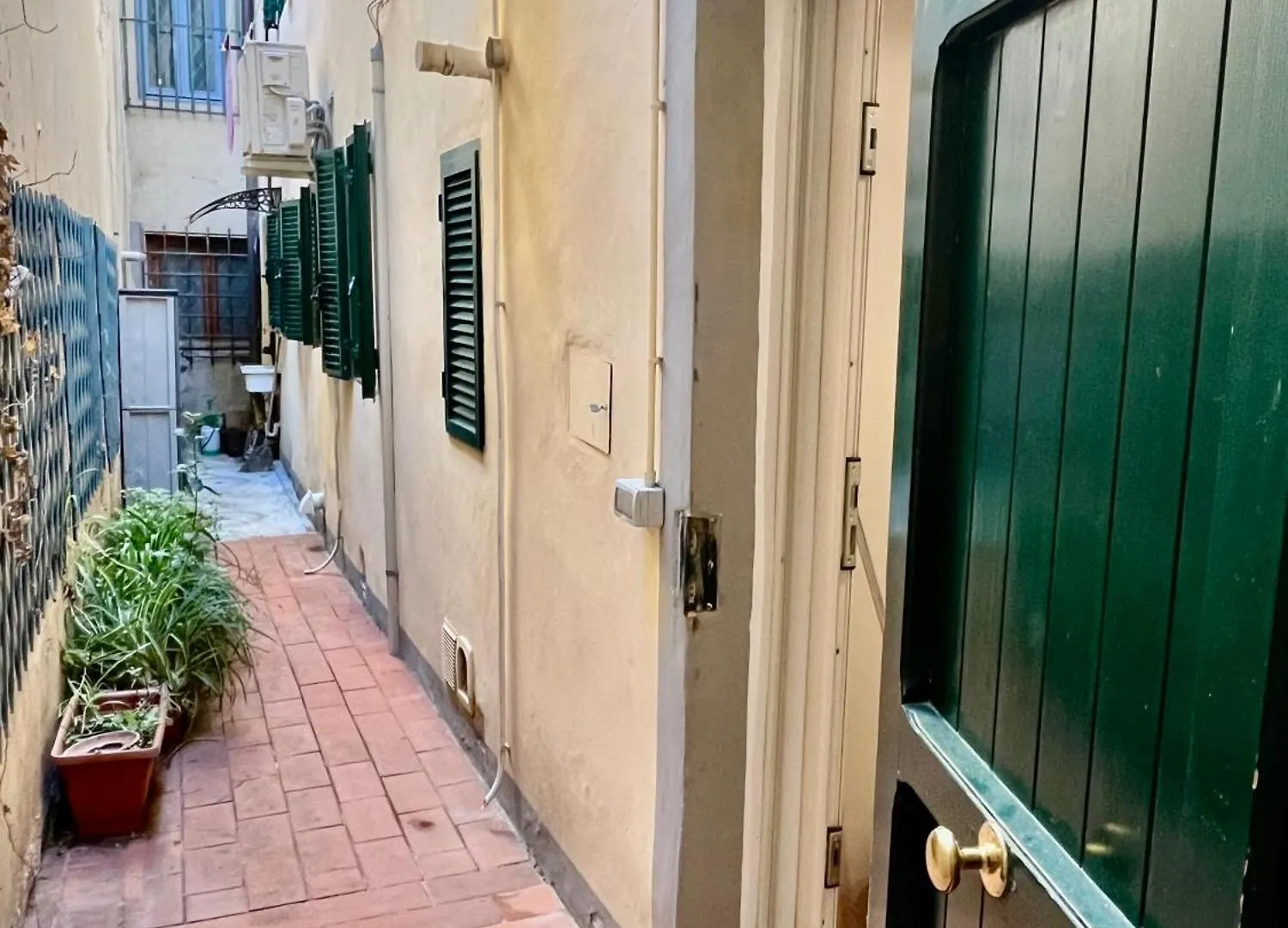 Cozy Florence Apartment Near Piazzale Michelangelo