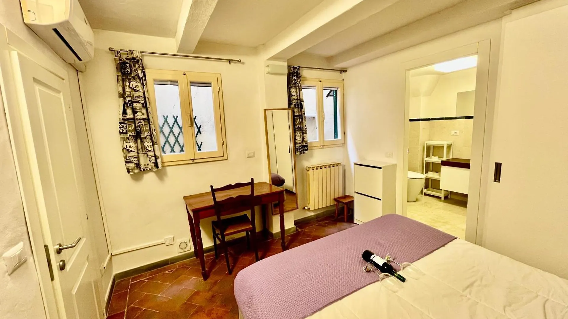 Cozy Florence Apartment Near Piazzale Michelangelo